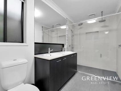 7 Heales Road, Cranbourne East - Thumbnail 4