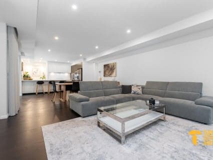 35 Ullapool Road, Mount Pleasant - Thumbnail 3