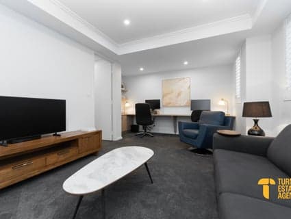 35 Ullapool Road, Mount Pleasant - Thumbnail 8