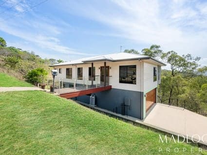 113 Boles Street, West Gladstone - Image 1