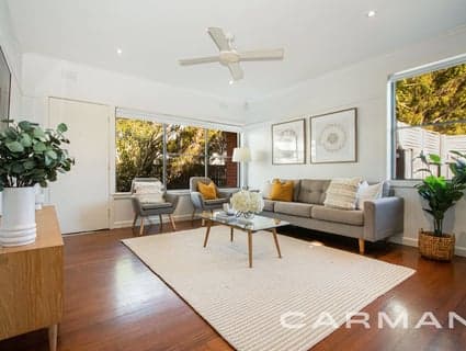 10 Fleet Street, Mornington - Image 1