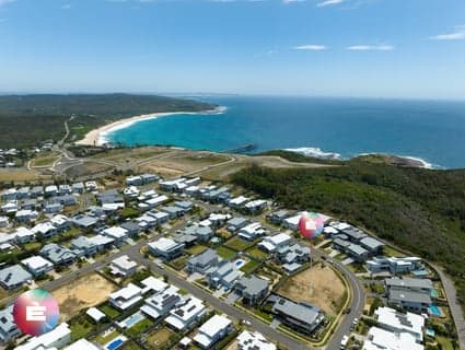 22 Surfside Drive, Catherine Hill Bay - Thumbnail 2