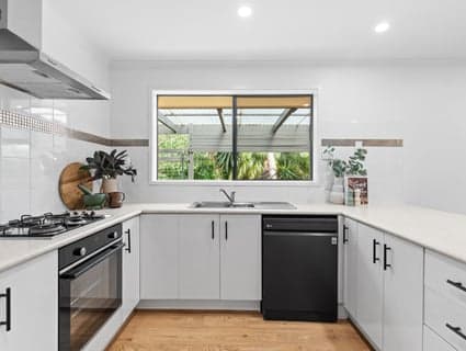 8 Helm Court, Carrum Downs - Thumbnail 6