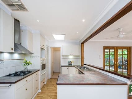 6 Linton Place, Morley - Thumbnail 8