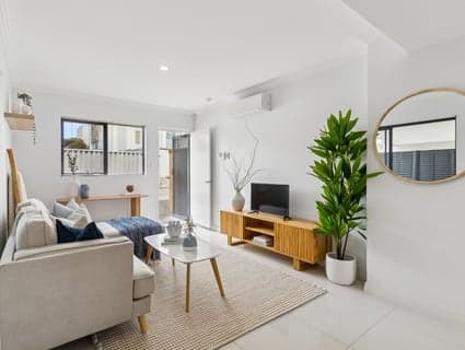 404, Osborne Park - Thumbnail 3