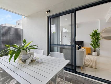 404, Osborne Park - Thumbnail 8