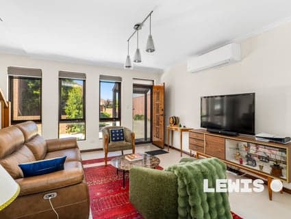 4/2 Wicklow Street, Pascoe Vale - Thumbnail 3
