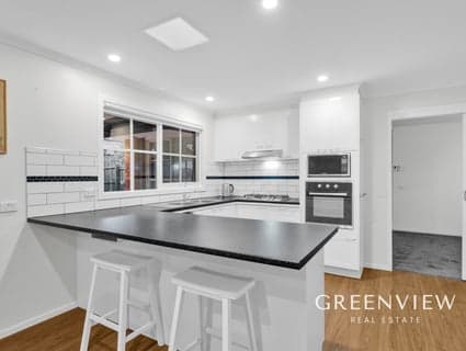 10 Bianco Court, Cranbourne North - Thumbnail 4