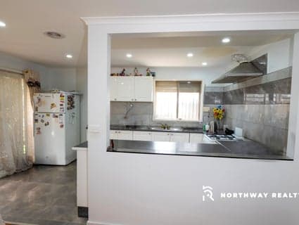 5 Ealing Close, Craigieburn - Thumbnail 5