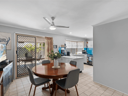 24 Vidler Court, Landsborough - Thumbnail 2