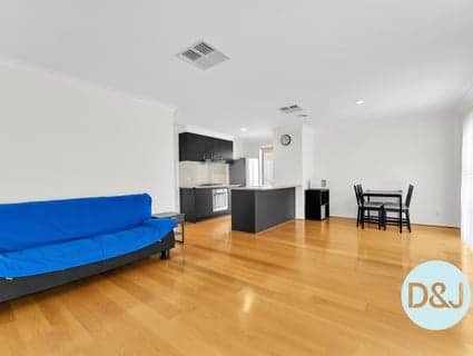 404, Lynbrook - Thumbnail 5