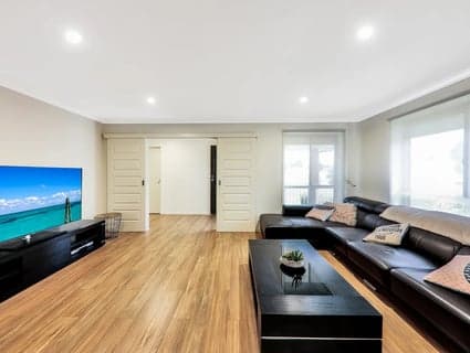 63 Rokewood Crescent, Meadow Heights - Thumbnail 2
