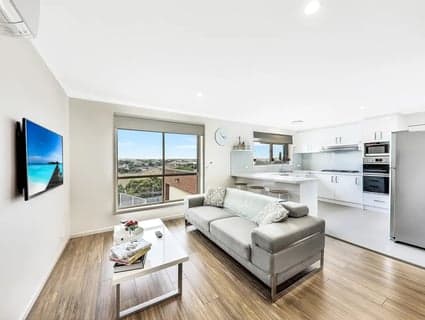 63 Rokewood Crescent, Meadow Heights - Thumbnail 3