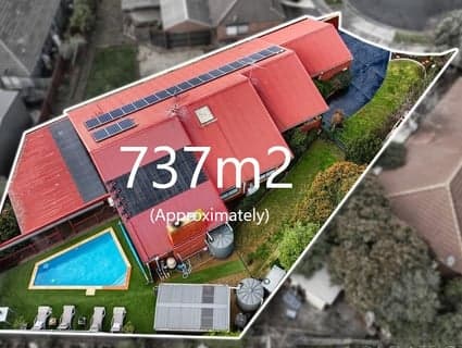 18 Midhurst Court, Craigieburn - Image 1
