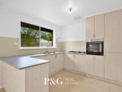 61 Gleneagles Drive, Endeavour Hills - Thumbnail 3