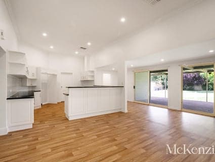 23 Falcon Street, Renmark North - Thumbnail 8