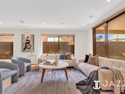 3 Heatherbell Avenue, Point Cook - Thumbnail 8