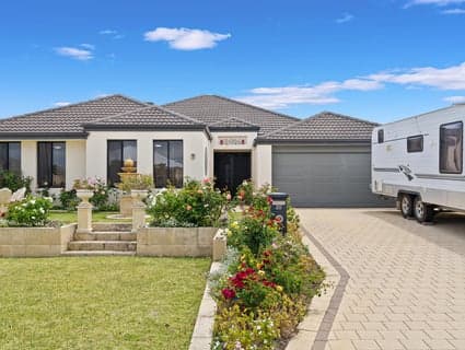 20 Prentice Way, Lakelands - Thumbnail 3