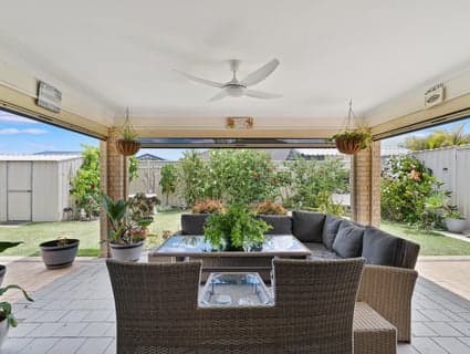 20 Prentice Way, Lakelands - Thumbnail 5