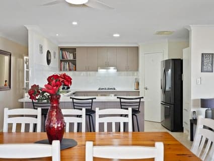20 Prentice Way, Lakelands - Thumbnail 8