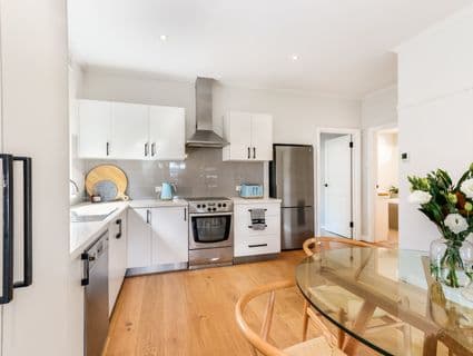 2 Bayview Road, Mornington - Thumbnail 2