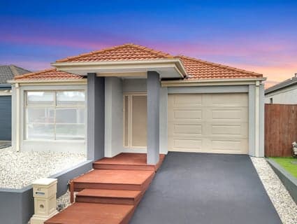 47 Kinglake Crescent, Craigieburn - Thumbnail 2