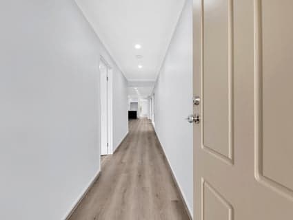 47 Kinglake Crescent, Craigieburn - Thumbnail 3