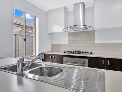 47 Kinglake Crescent, Craigieburn - Thumbnail 4