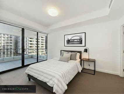 1008/138 Walker Street, North Sydney - Thumbnail 3