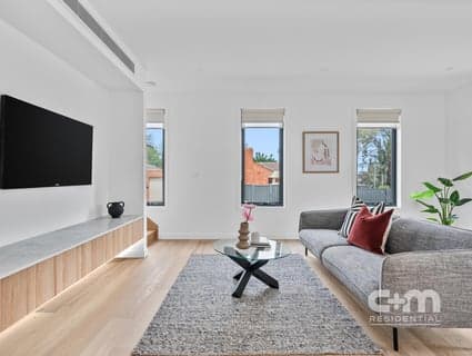 738 Pascoe Vale Road, Glenroy - Thumbnail 4