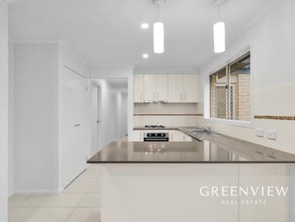 404, Cranbourne North - Thumbnail 4