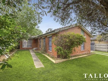 22 Reid Parade, Hastings - Image 1