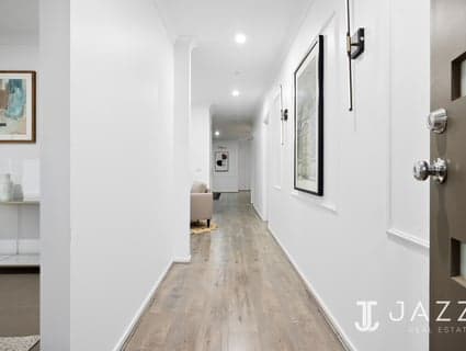 2 Shirley Court, Point Cook - Thumbnail 3