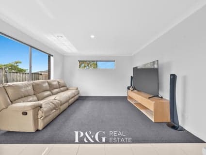 2 Elizabeth Parkway, Officer - Thumbnail 6