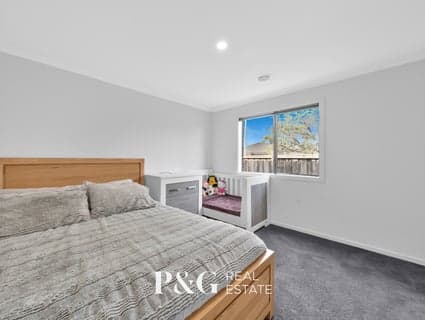 2 Elizabeth Parkway, Officer - Thumbnail 8
