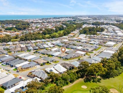 4 Gullane Way, Meadow Springs - Image 1