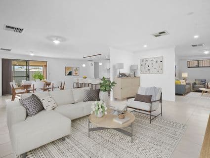 4 Gullane Way, Meadow Springs - Thumbnail 3