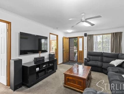 24 Comte Close, Cranbourne West - Thumbnail 4