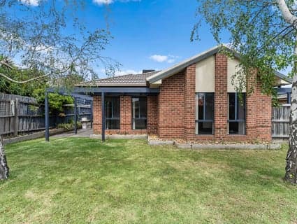 7/64 East Road, Seaford - Image 1