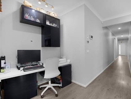 19 Blackberry Street, Manor Lakes - Thumbnail 5