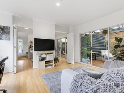 4B Mitre Crescent, Berwick - Thumbnail 8