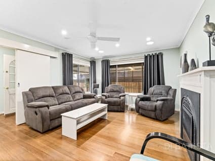 196 Craigieburn Road, Craigieburn - Thumbnail 2