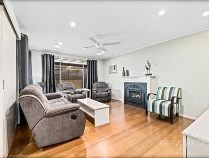 196 Craigieburn Road, Craigieburn - Thumbnail 3