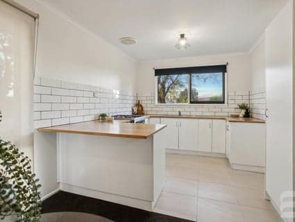 404, Mornington - Thumbnail 4