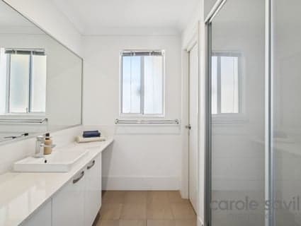 330 Banrock Drive, Ellenbrook - Thumbnail 3