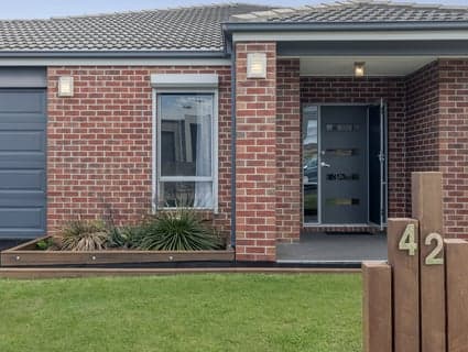 42 Lalor Crescent, Sunbury - Thumbnail 2
