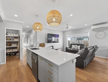 41 Tiwi Bend, Burdell - Thumbnail 4