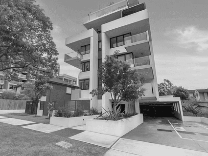 304/51 Glencoe Street, Sutherland - Image 1