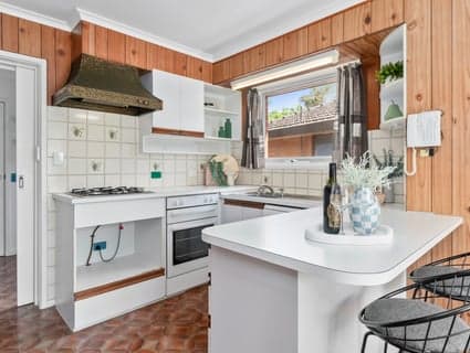 8 Paringa Court, Frankston - Thumbnail 5