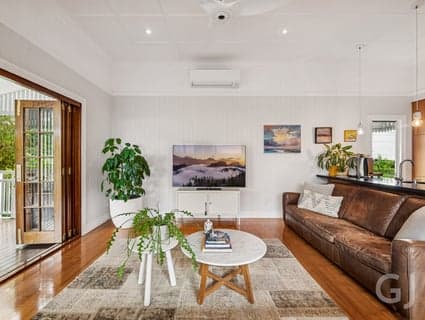 13 Barron Street, Gordon Park - Thumbnail 3